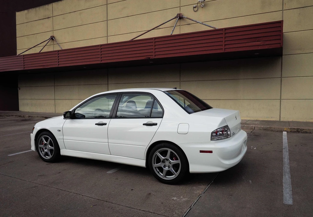 2005 Mitsubishi Lancer Evolution VIII 7th Gen - Image 9 of 31