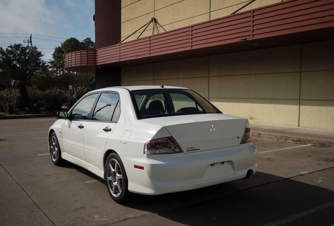 2005 Mitsubishi Lancer Evolution VIII 7th Gen - Image 10 of 31