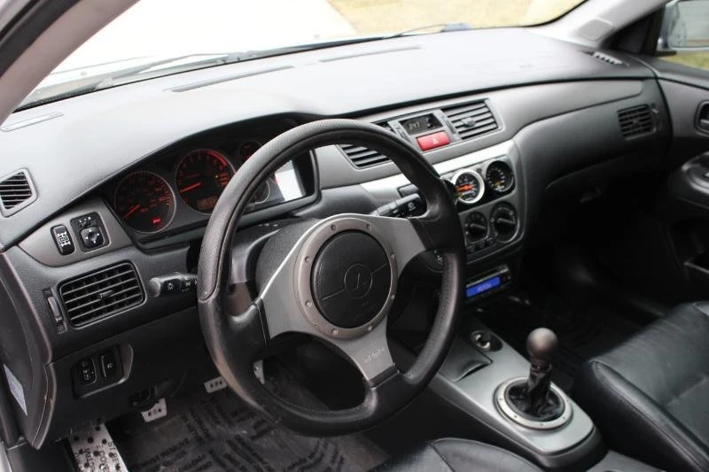 2005 Mitsubishi Lancer Evolution VIII 7th Gen - Image 11 of 20
