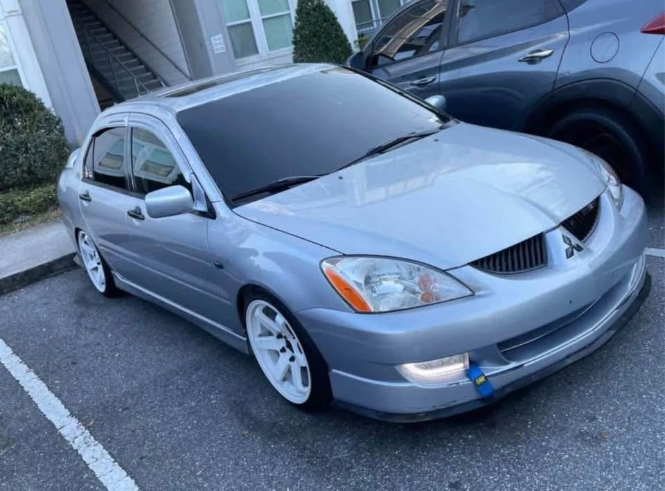 2005 Mitsubishi Lancer 7th Gen - Image 2 of 4