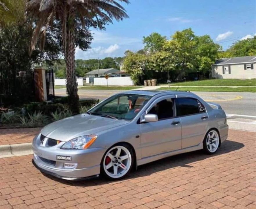 2005 Mitsubishi Lancer 7th Gen - Image 4 of 4