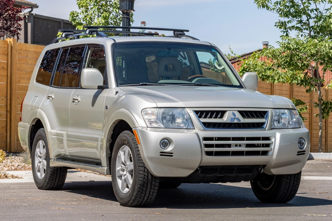 2005 Mitsubishi Pajero/Montero 3rd Gen - Image 9 of 31