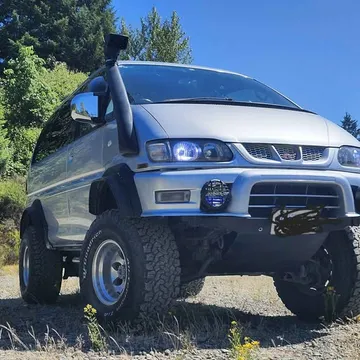 2005 Mitsubishi Delica L400 Active Field Edition