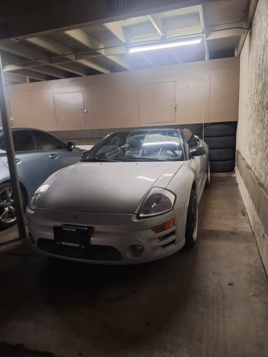 2005 Mitsubishi Eclipse 3rd Gen - Image 6 of 6