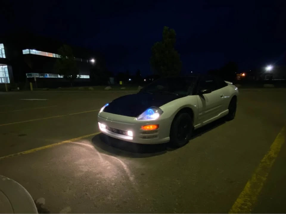 2005 Mitsubishi Eclipse 3rd Gen - Image 2 of 3