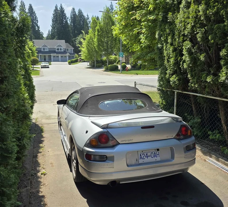 2005 Mitsubishi Eclipse 3rd Gen - Image 2 of 5