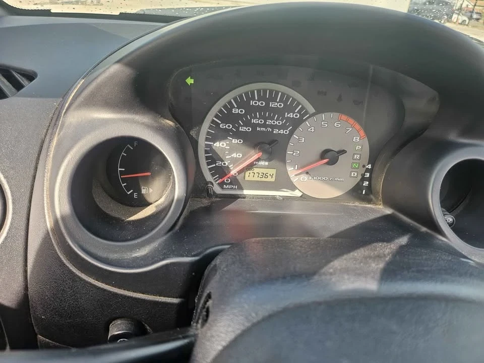2005 Mitsubishi Eclipse 3rd Gen - Image 12 of 15