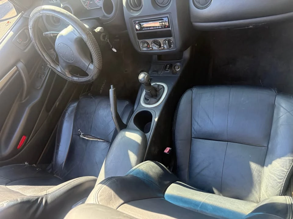 2005 Mitsubishi Eclipse 3rd Gen - Image 3 of 8