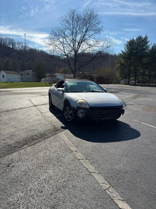 2005 Mitsubishi Eclipse 3rd Gen - Image 2 of 9