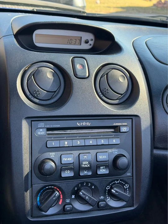 2005 Mitsubishi Eclipse 3rd Gen - Image 16 of 17