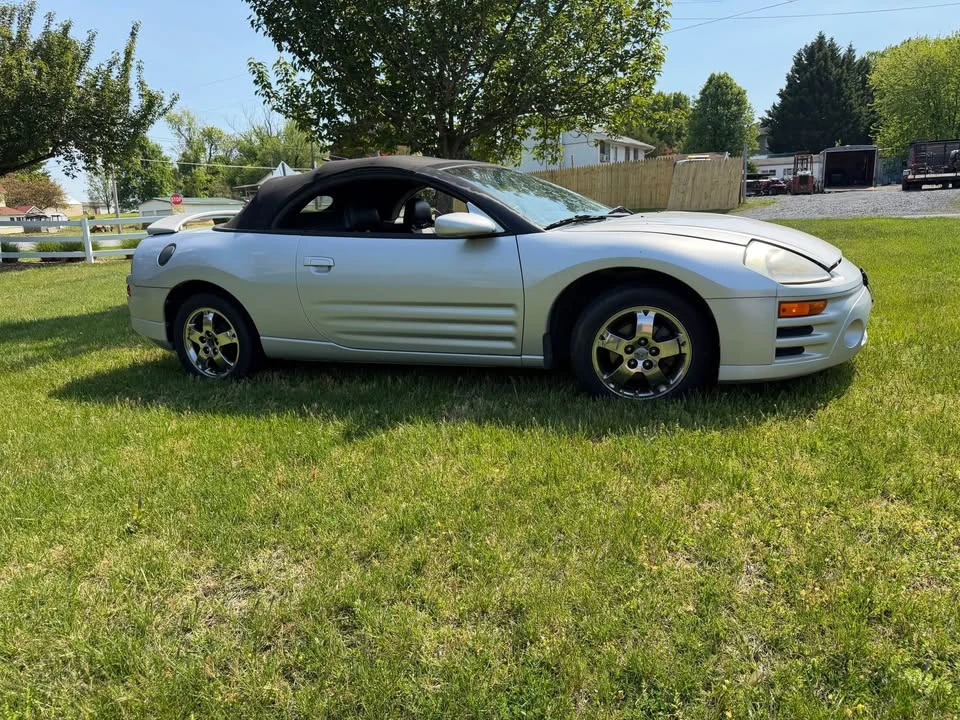 2005 Mitsubishi Eclipse 3rd Gen - Image 8 of 11