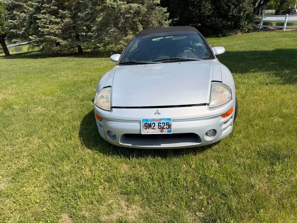 2005 Mitsubishi Eclipse 3rd Gen - Image 9 of 11