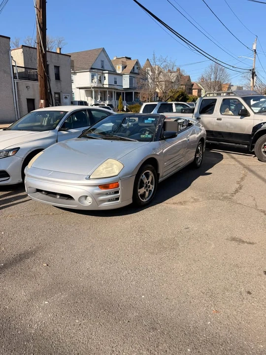 2005 Mitsubishi Eclipse 3rd Gen - Image 2 of 4