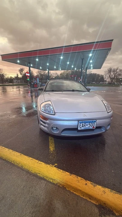 2005 Mitsubishi Eclipse 3rd Gen - Image 2 of 10