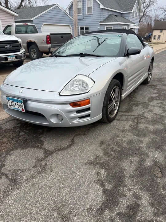 2005 Mitsubishi Eclipse 3rd Gen - Image 9 of 10