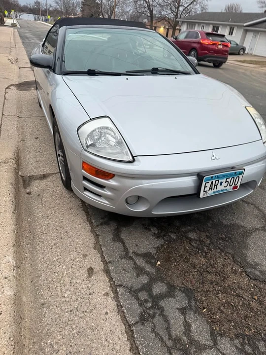 2005 Mitsubishi Eclipse 3rd Gen - Image 8 of 10