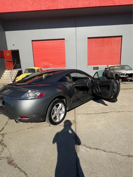 2005 Mitsubishi Eclipse 3rd Gen - Image 2 of 6