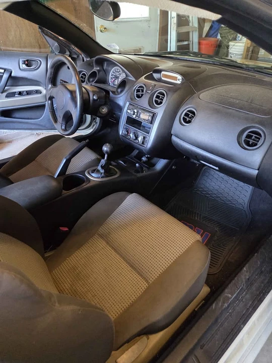 2005 Mitsubishi Eclipse 3rd Gen - Image 4 of 6