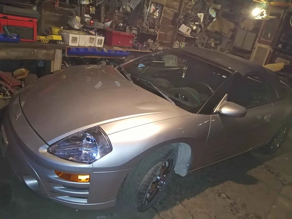 2005 Mitsubishi Eclipse 3rd Gen - Image 2 of 2