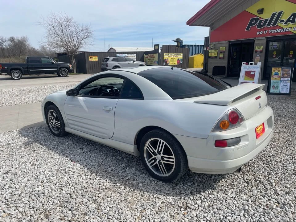 2005 Mitsubishi Eclipse 3rd Gen - Image 4 of 10