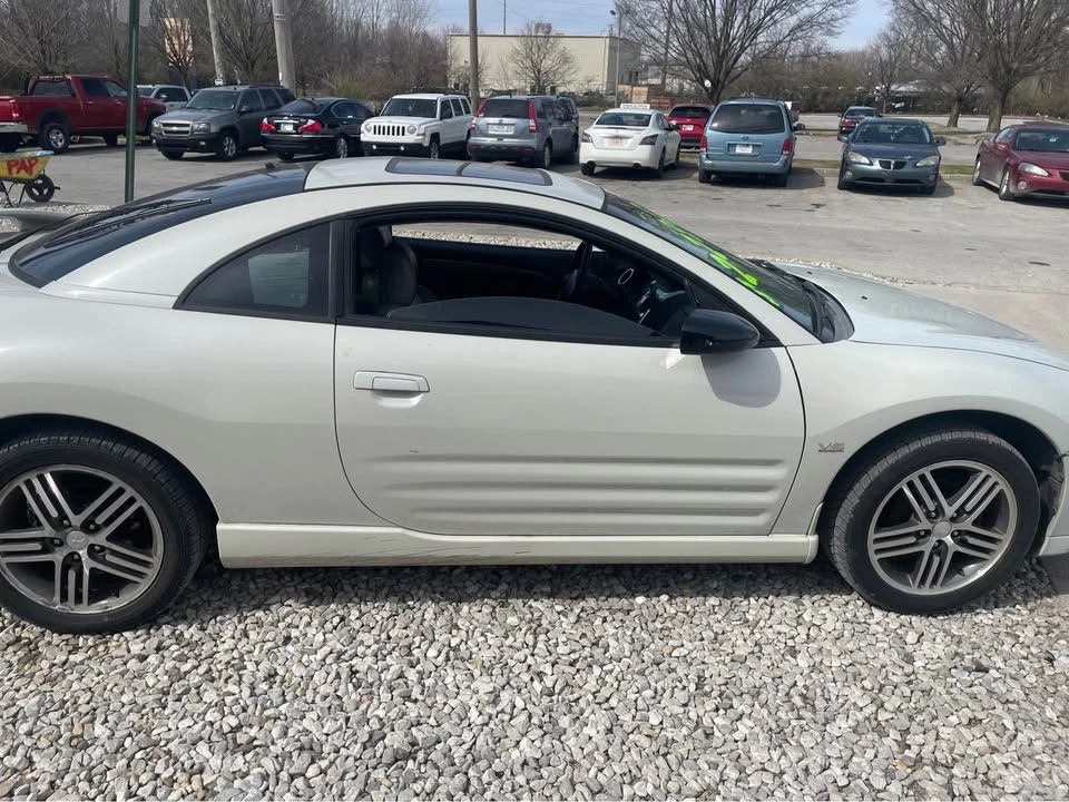 2005 Mitsubishi Eclipse 3rd Gen - Image 7 of 10