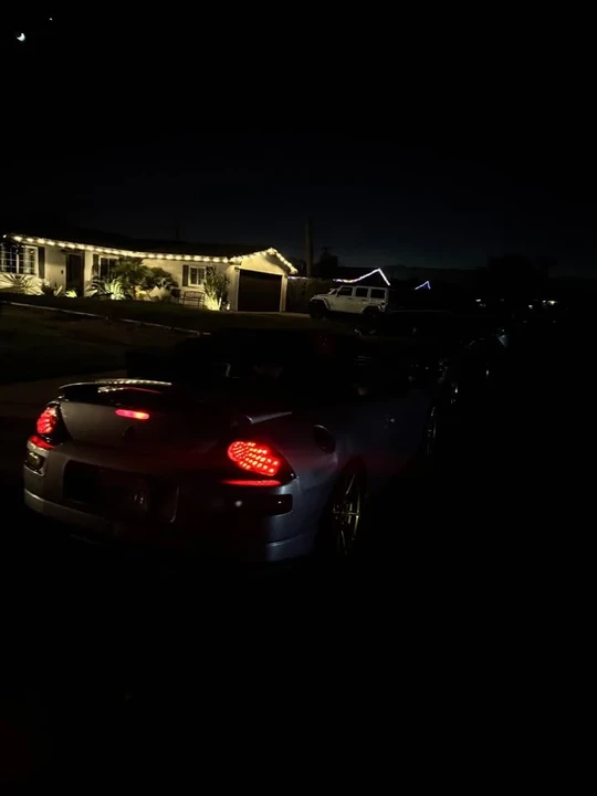 2005 Mitsubishi Eclipse 3rd Gen - Image 2 of 2
