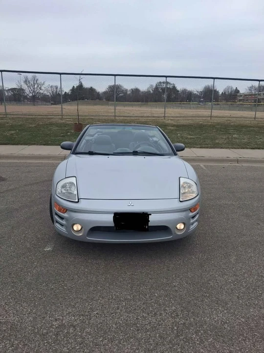 2005 Mitsubishi Eclipse 3rd Gen - Image 2 of 10