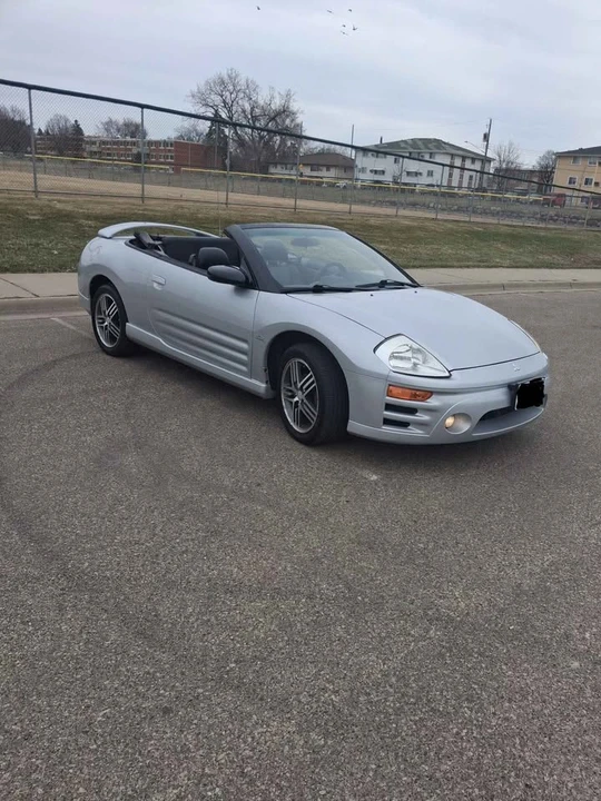 2005 Mitsubishi Eclipse 3rd Gen - Image 3 of 10