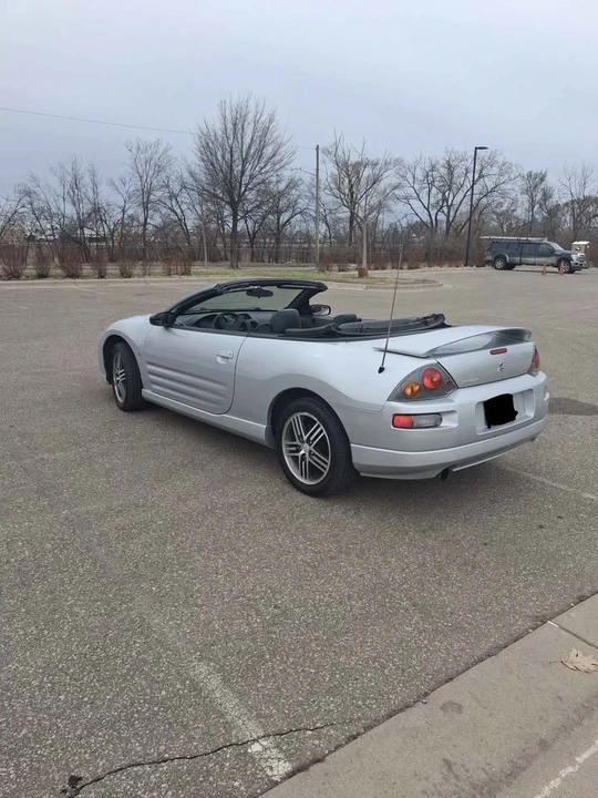 2005 Mitsubishi Eclipse 3rd Gen - Image 5 of 10