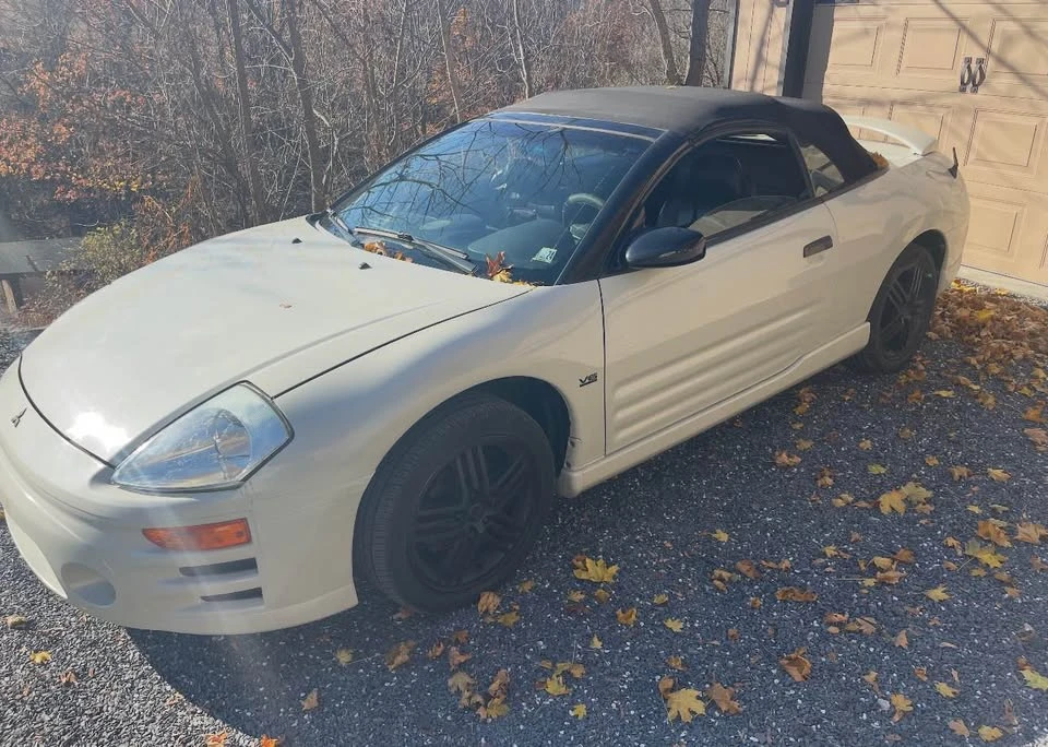 2005 Mitsubishi Eclipse 3rd Gen - Image 2 of 8