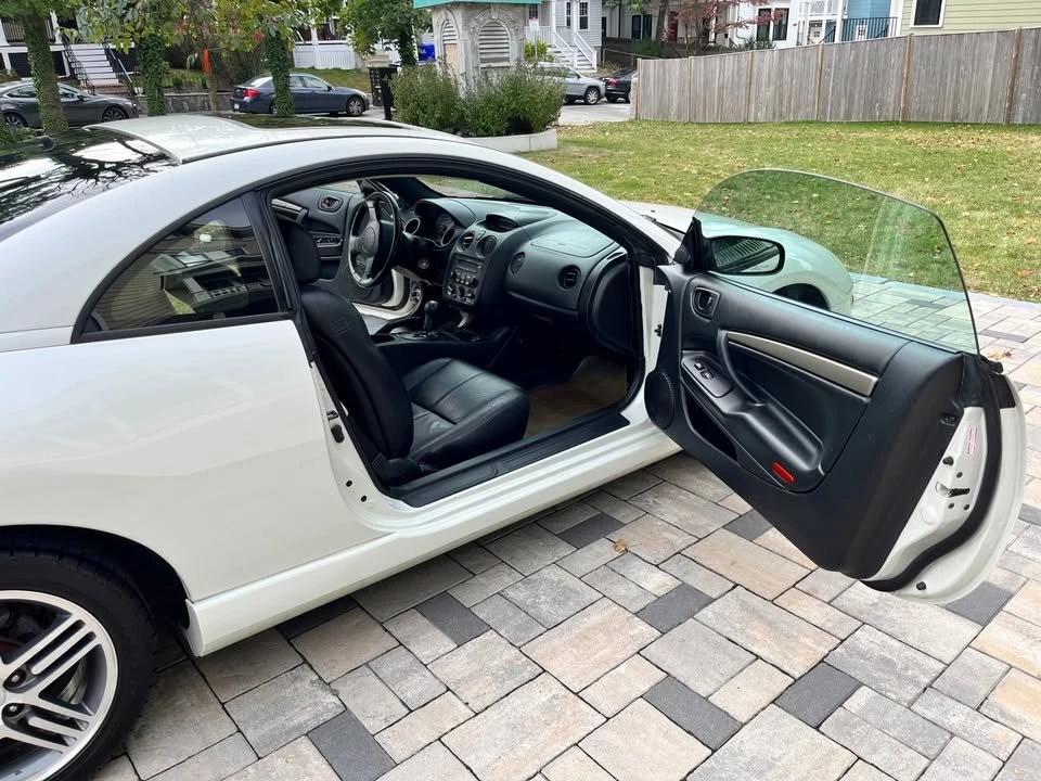 2005 Mitsubishi Eclipse 3rd Gen - Image 10 of 14