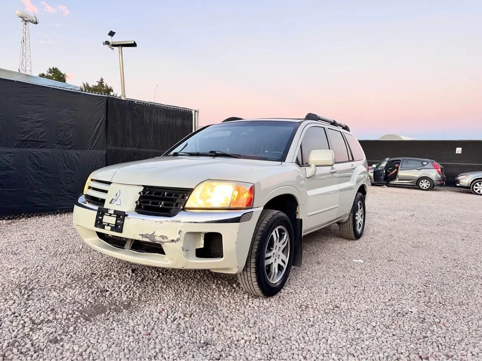 2005 Mitsubishi Endeavor - Image 7 of 14