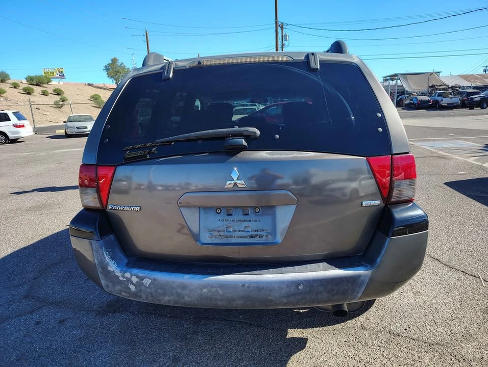 2005 Mitsubishi Endeavor - Image 4 of 6