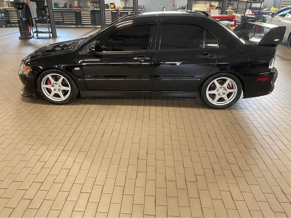 2005 Mitsubishi Lancer Evolution VIII 7th Gen - Image 5 of 8