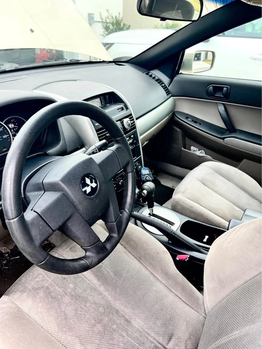 2005 Mitsubishi Galant 9th Gen - Image 4 of 6