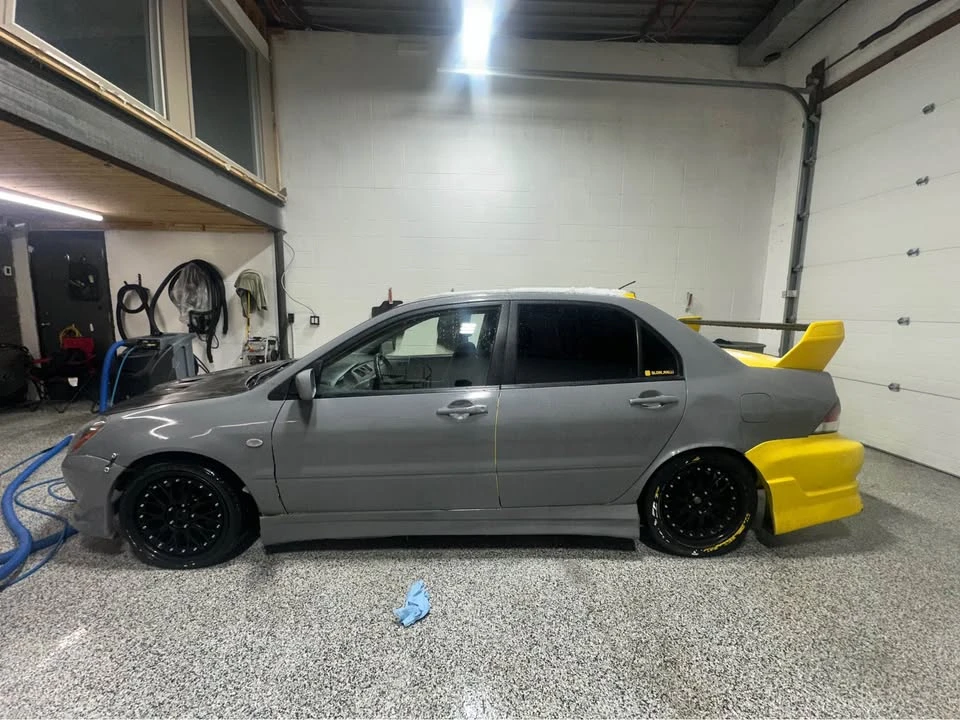 2005 Mitsubishi Lancer 8th Gen - Image 2 of 11
