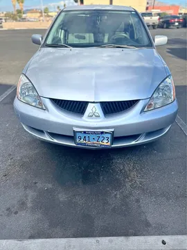 2005 Mitsubishi Lancer DE Sedan