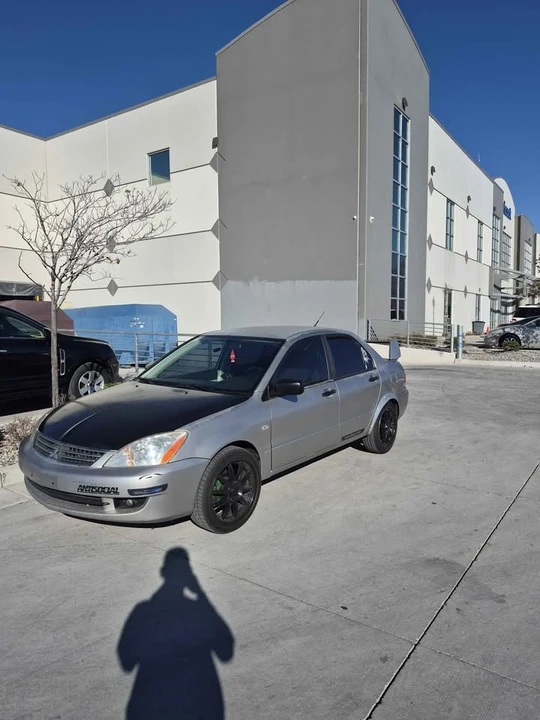 2005 Mitsubishi Lancer 7th Gen - Image 2 of 8