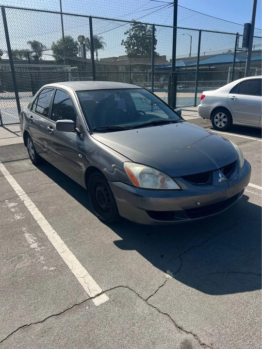 2005 Mitsubishi Lancer 8th Gen - Image 3 of 3