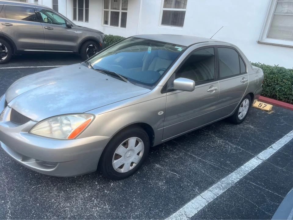 2005 Mitsubishi Lancer 8th Gen - Image 3 of 7
