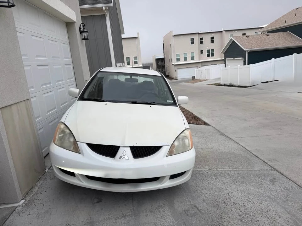 2005 Mitsubishi Lancer 8th Gen - Image 3 of 6