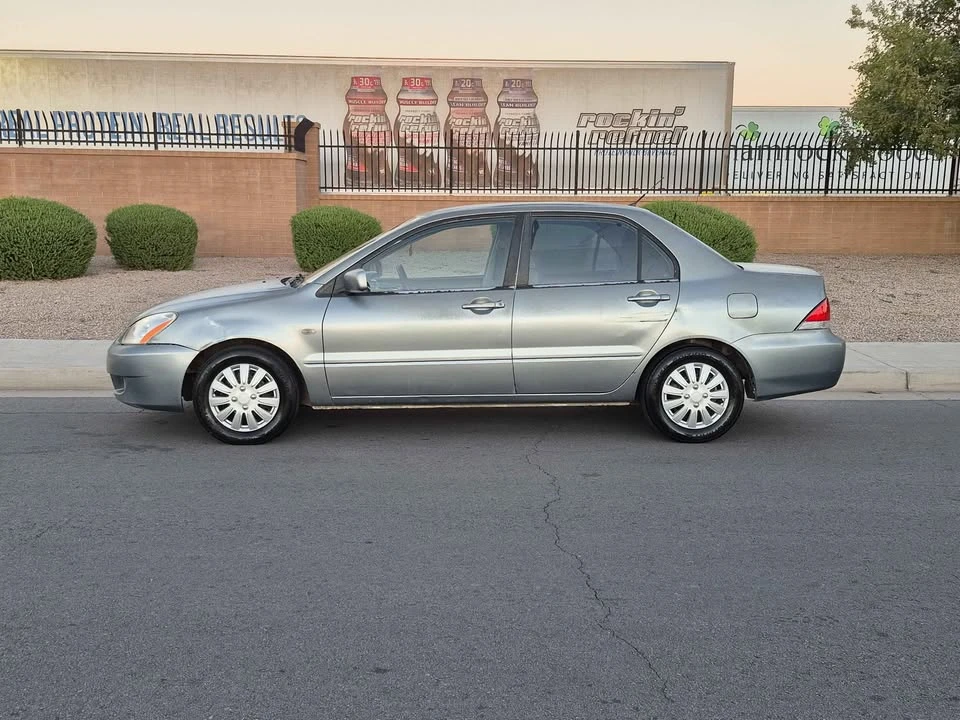 2005 Mitsubishi Lancer 7th Gen - Image 3 of 10