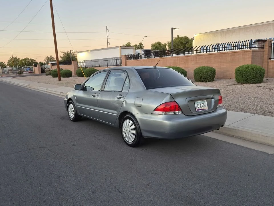 2005 Mitsubishi Lancer 7th Gen - Image 5 of 10