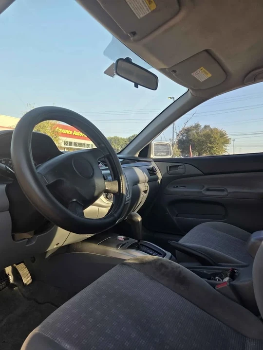 2005 Mitsubishi Lancer 8th Gen - Image 8 of 14