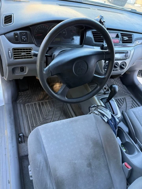 2005 Mitsubishi Lancer 7th Gen - Image 9 of 9