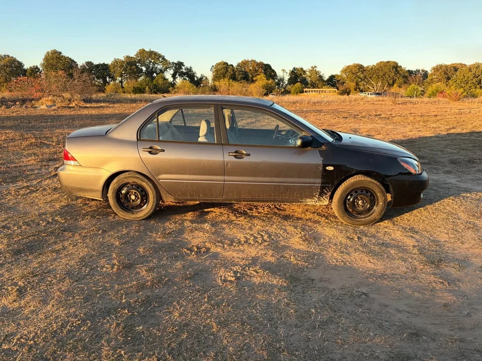 2005 Mitsubishi Lancer 7th Gen - Image 3 of 7