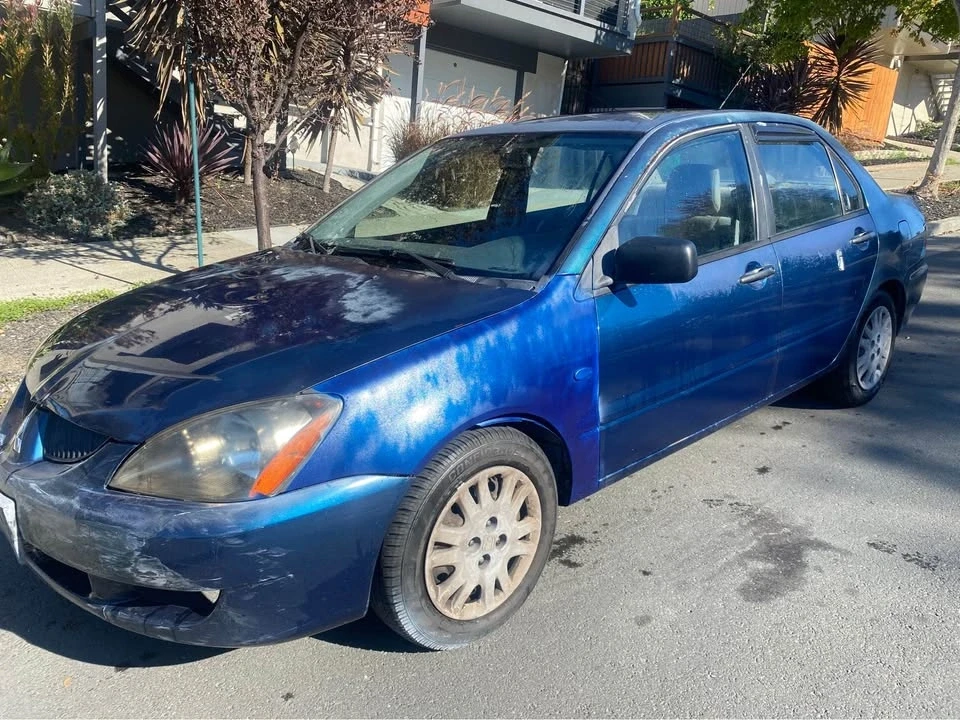 2005 Mitsubishi Lancer 8th Gen - Image 2 of 9
