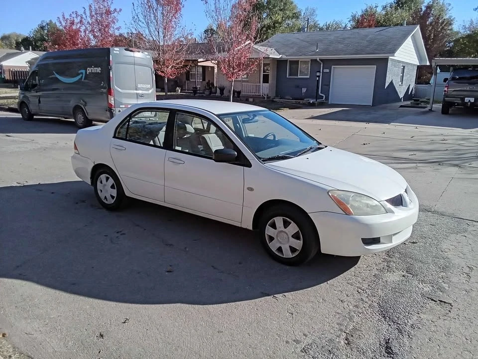 2005 Mitsubishi Lancer 8th Gen - Image 4 of 4