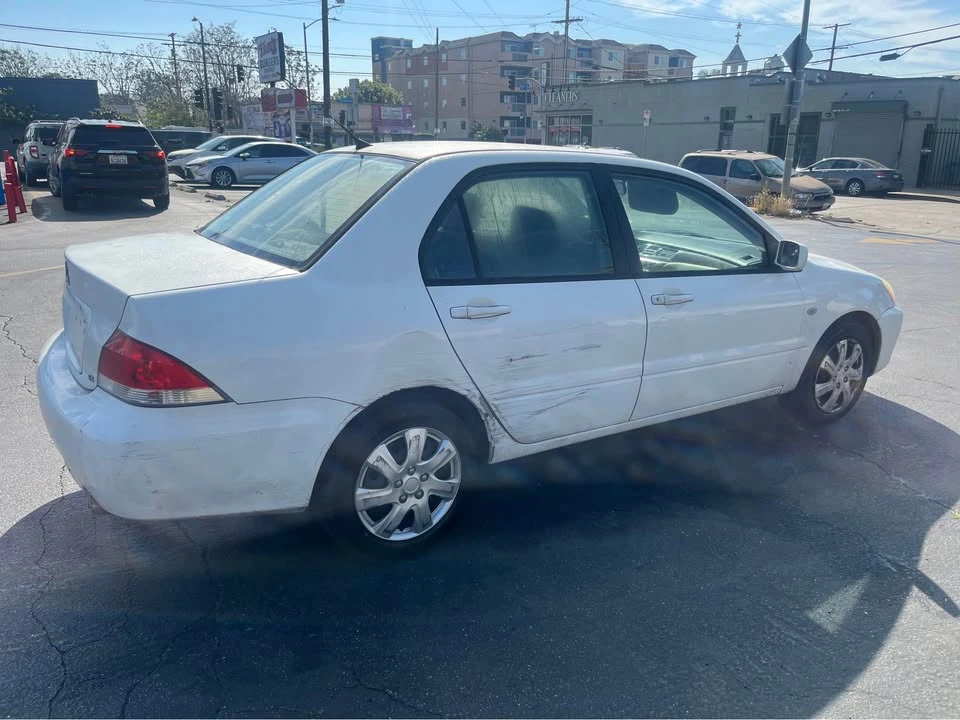 2005 Mitsubishi Lancer 8th Gen - Image 6 of 11