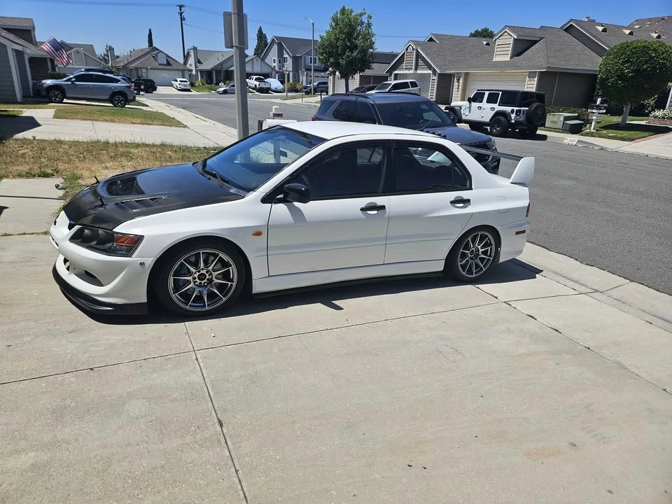 2005 Mitsubishi Lancer Evolution VIII 7th Gen - Image 2 of 10